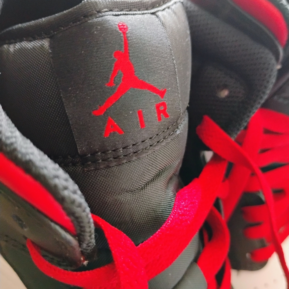 🔥 Strawberry Air Jordan 1 Classic MiD Baller Shoes 🔥11 - Picture 6 of 8